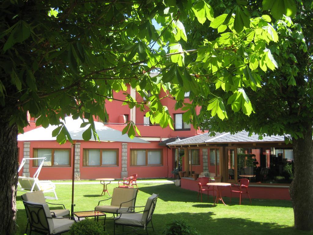 Hotel Del Lago Puigcerdà Exterior foto