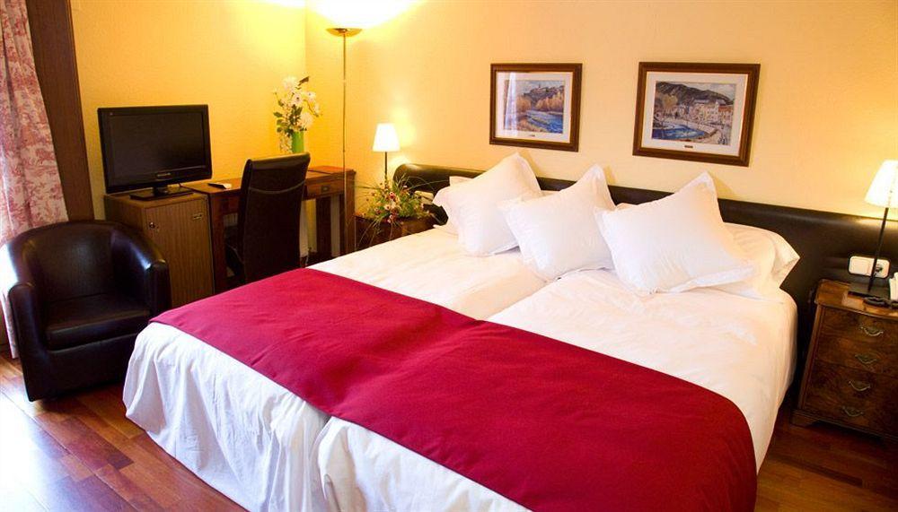 Hotel Del Lago Puigcerdà Quarto foto